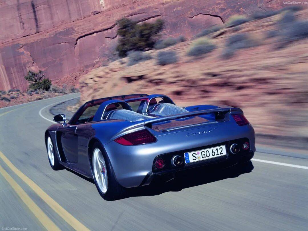 兩千萬的手動擋:能買Carrera GT的人,不關心這車多少錢