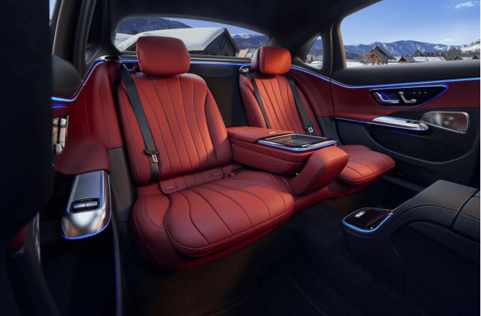 奔馳的“這波產品升級”,答案遠比想象得更直接