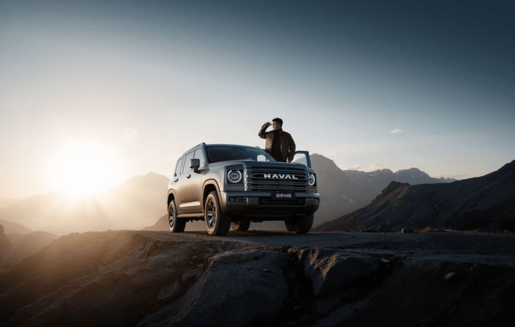 原廠雙油箱+三把鎖,二代哈弗H9穿越版23.29萬(wàn)起