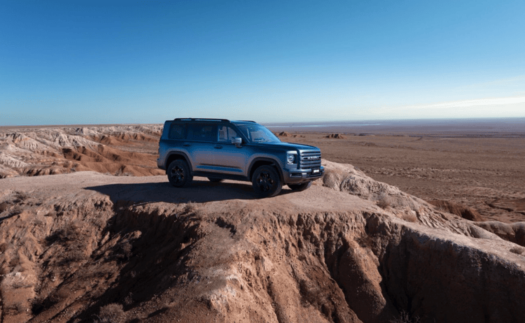 原廠雙油箱+三把鎖,二代哈弗H9穿越版23.29萬(wàn)起